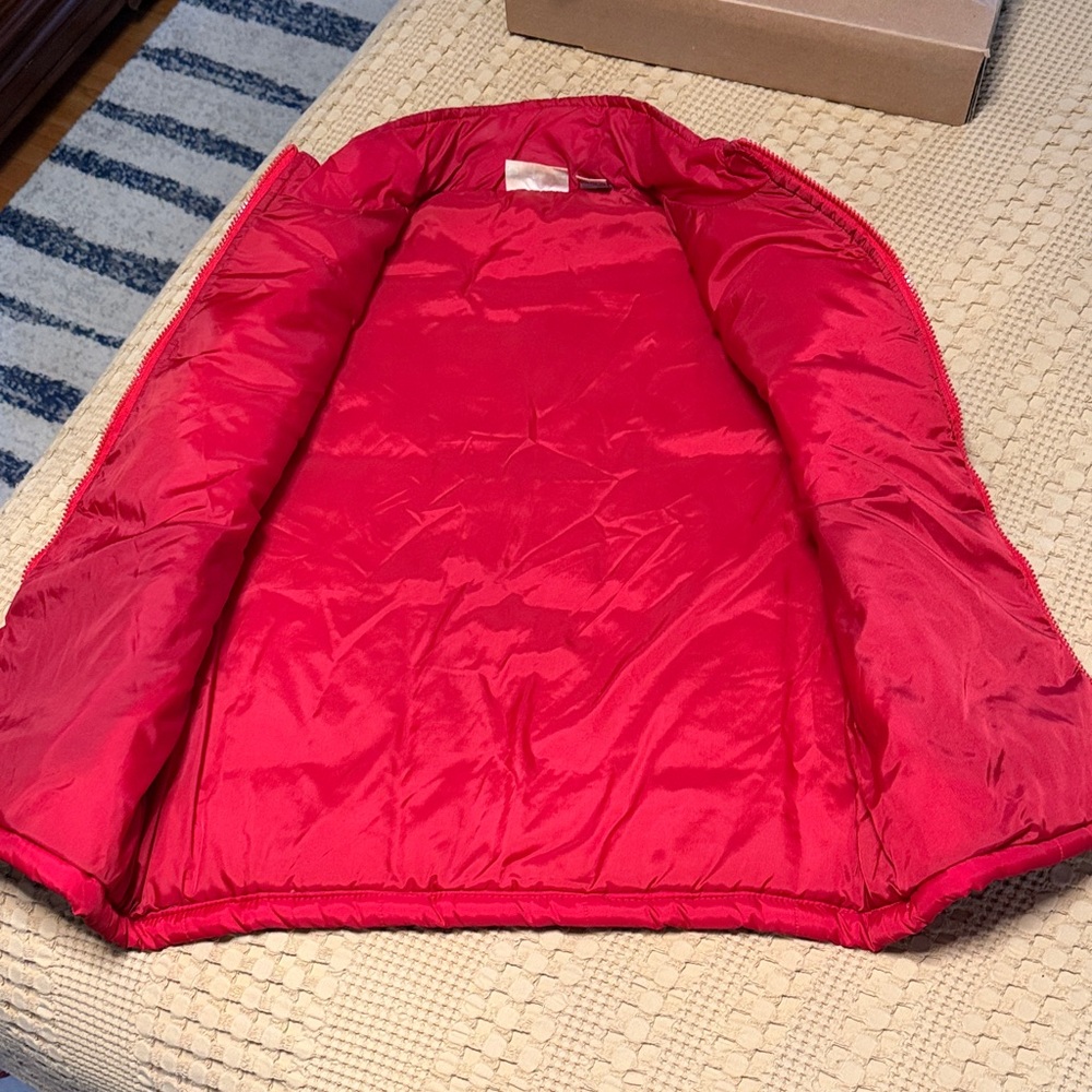 Red Quilted Puffer Vest - Unbranded - Picture 5 of 7